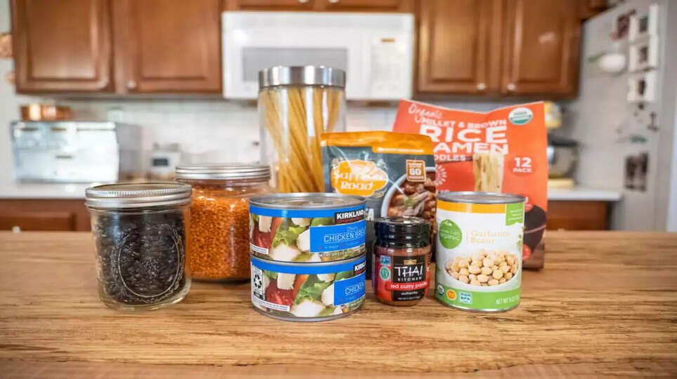 Essential Pantry Staples for a Well-Stocked Kitchen